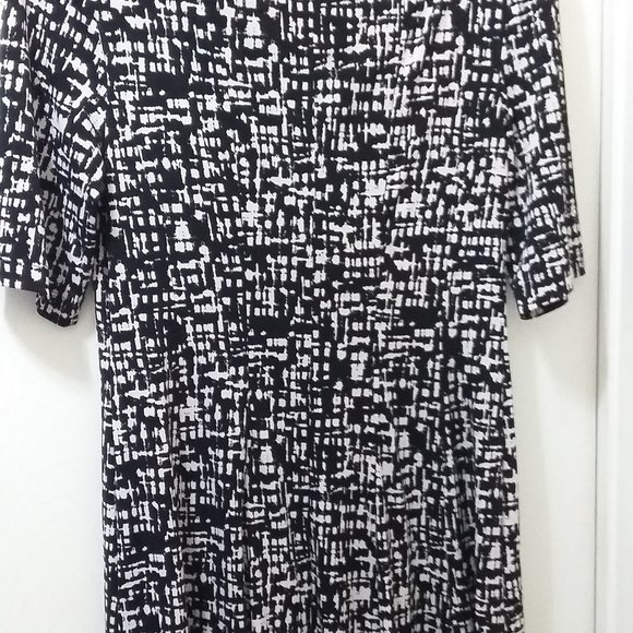 DressBarn patterned dress - black/white - Picture 3 of 4